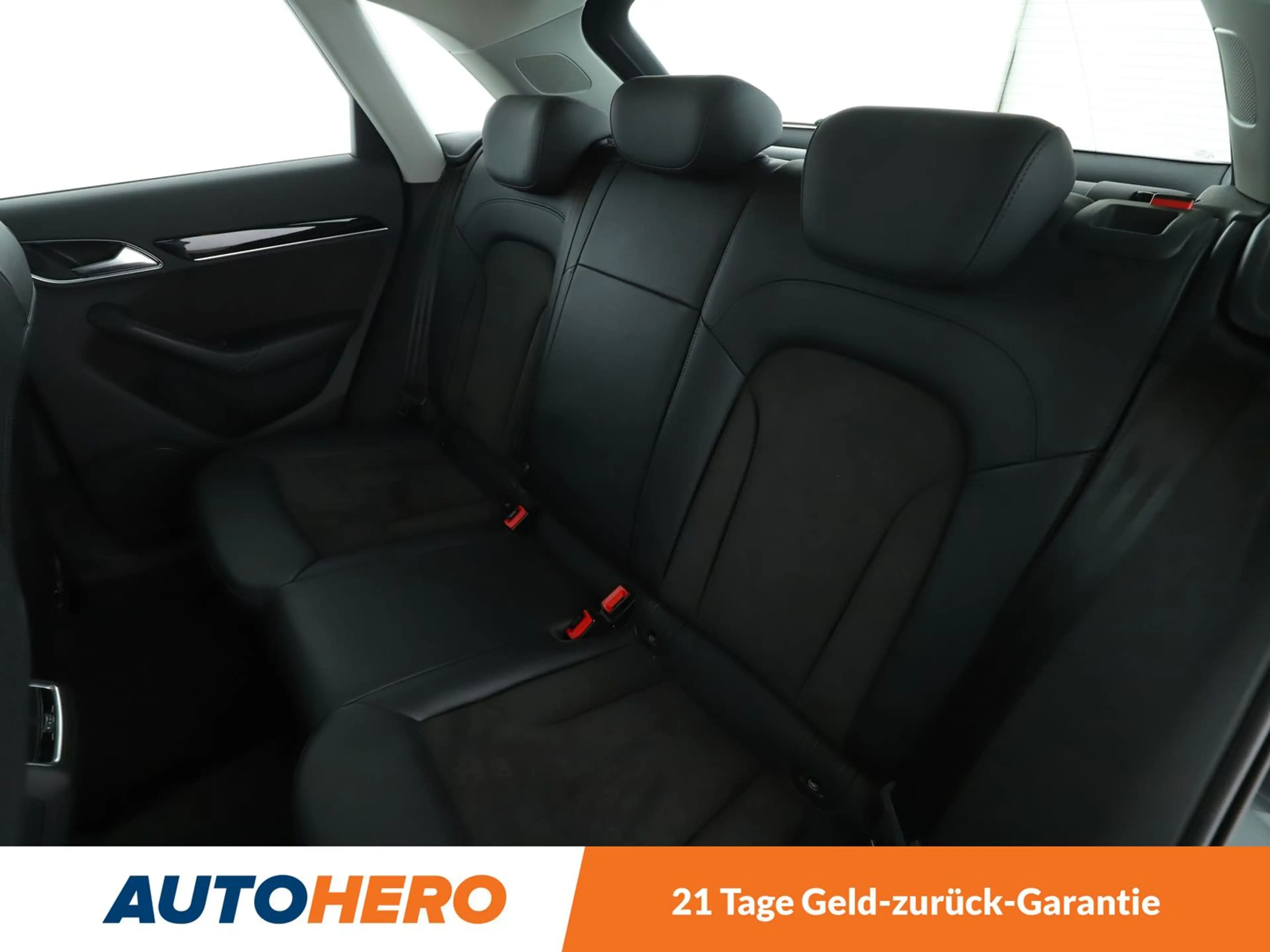 Audi RS Q3 2.5 TFSI quattro Aut.*NAVI*PDC*SHZ*ALU* — photo 15