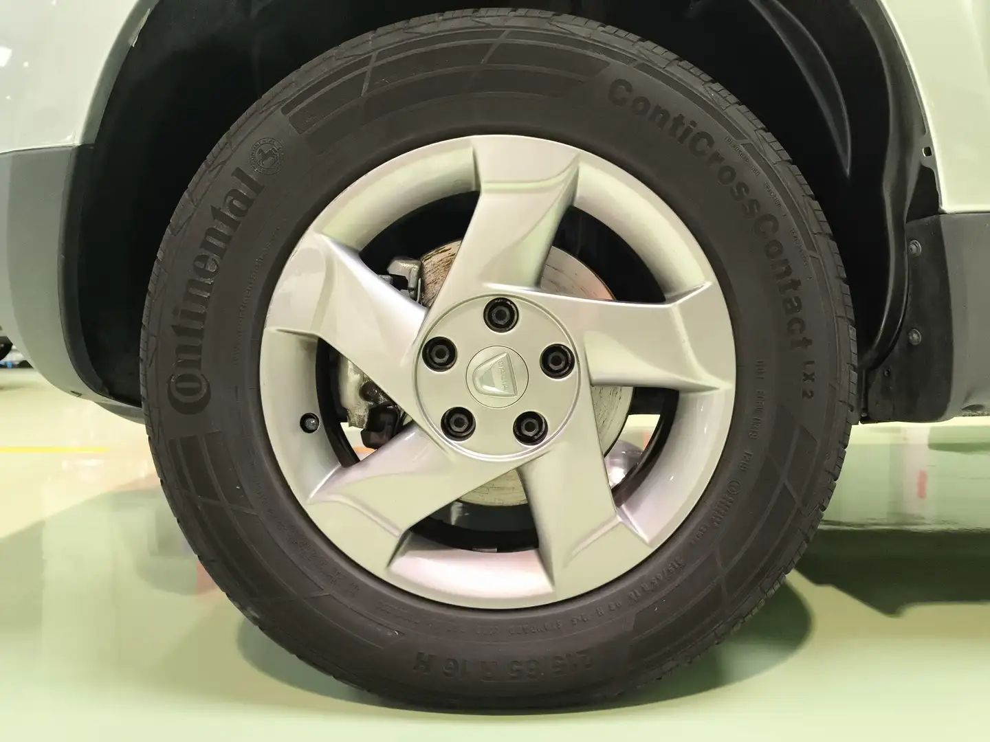 Dacia Duster 1.5dCi Laureate 4x2 110 Срібний - 2