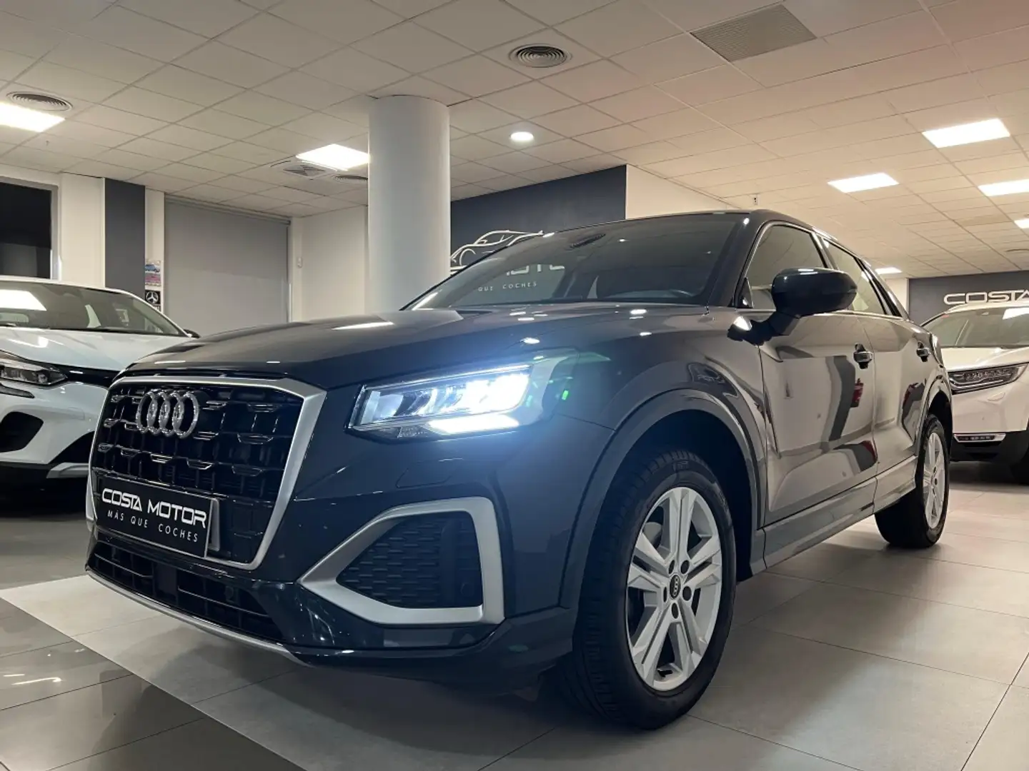 Audi Q2 30 TDI Advanced S tronic 85kW Gris - 1