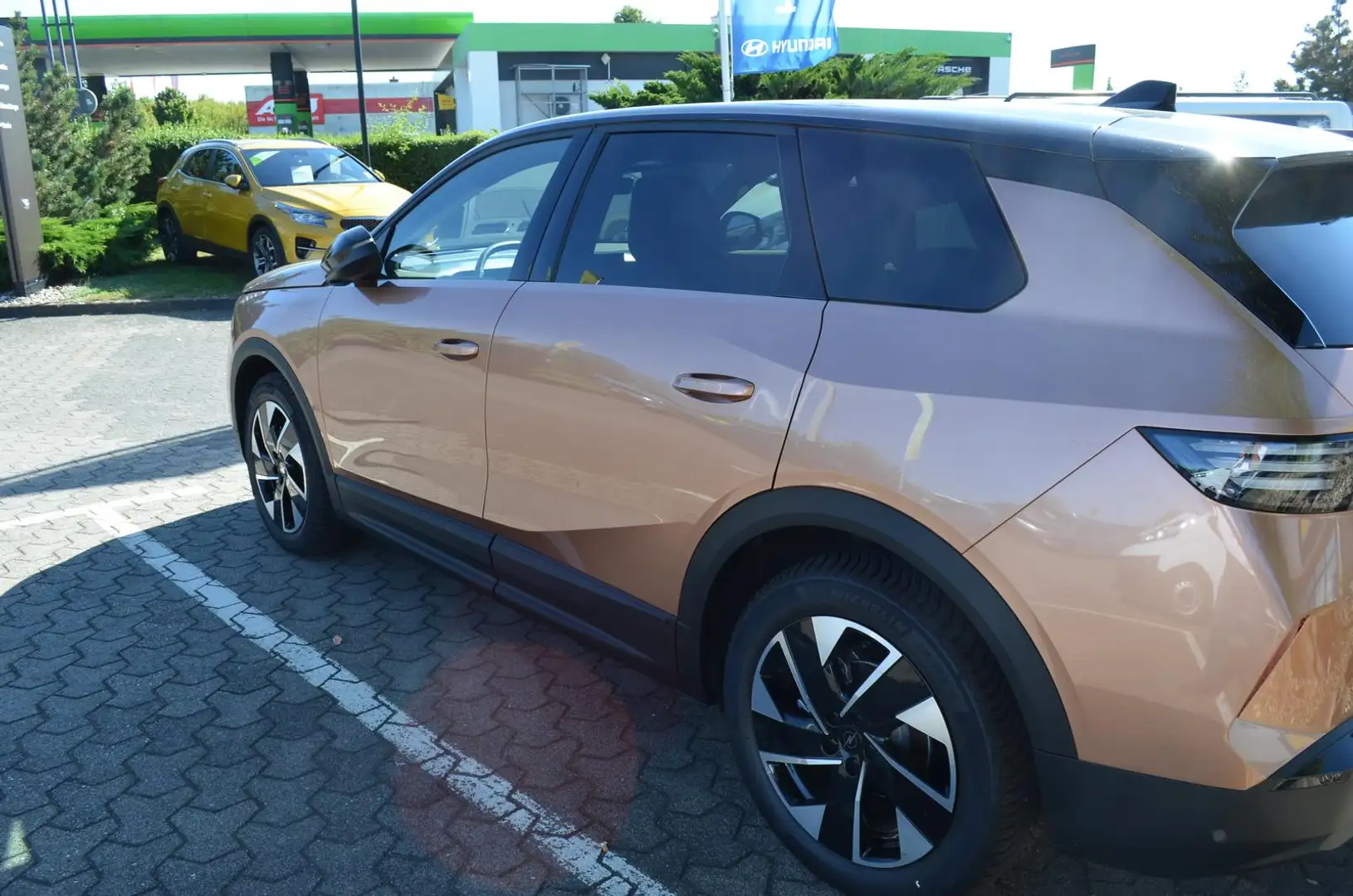 Opel Grandland 1.2 48V Mild-Hybrid 100kW GS /AZV-13 Pol./Schiebed - 2