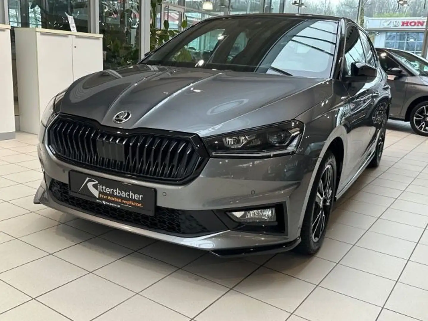 Skoda Fabia Monte Carlo 1.0 TSI DSG Navi Kamera Klima Grau - 2