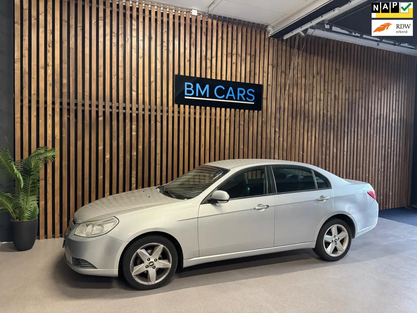 Chevrolet Epica 2.0i Executive Limited Edition Airco, Leer, Šedá - 1