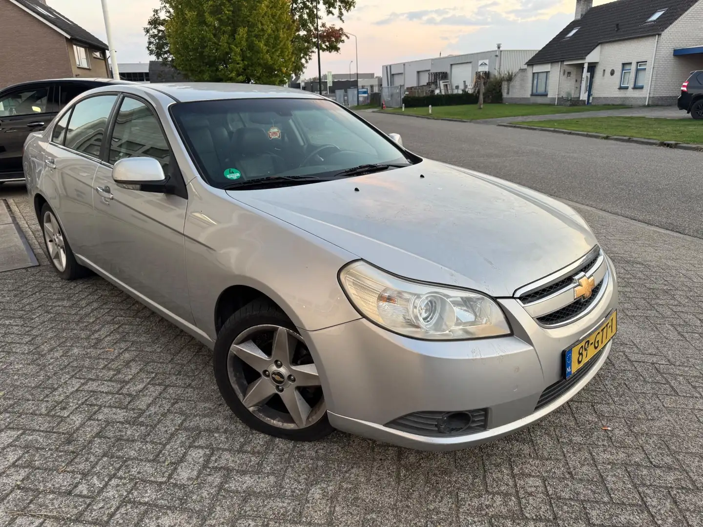 Chevrolet Epica 2.0i Executive Limited Edition Airco, Leer, Šedá - 2