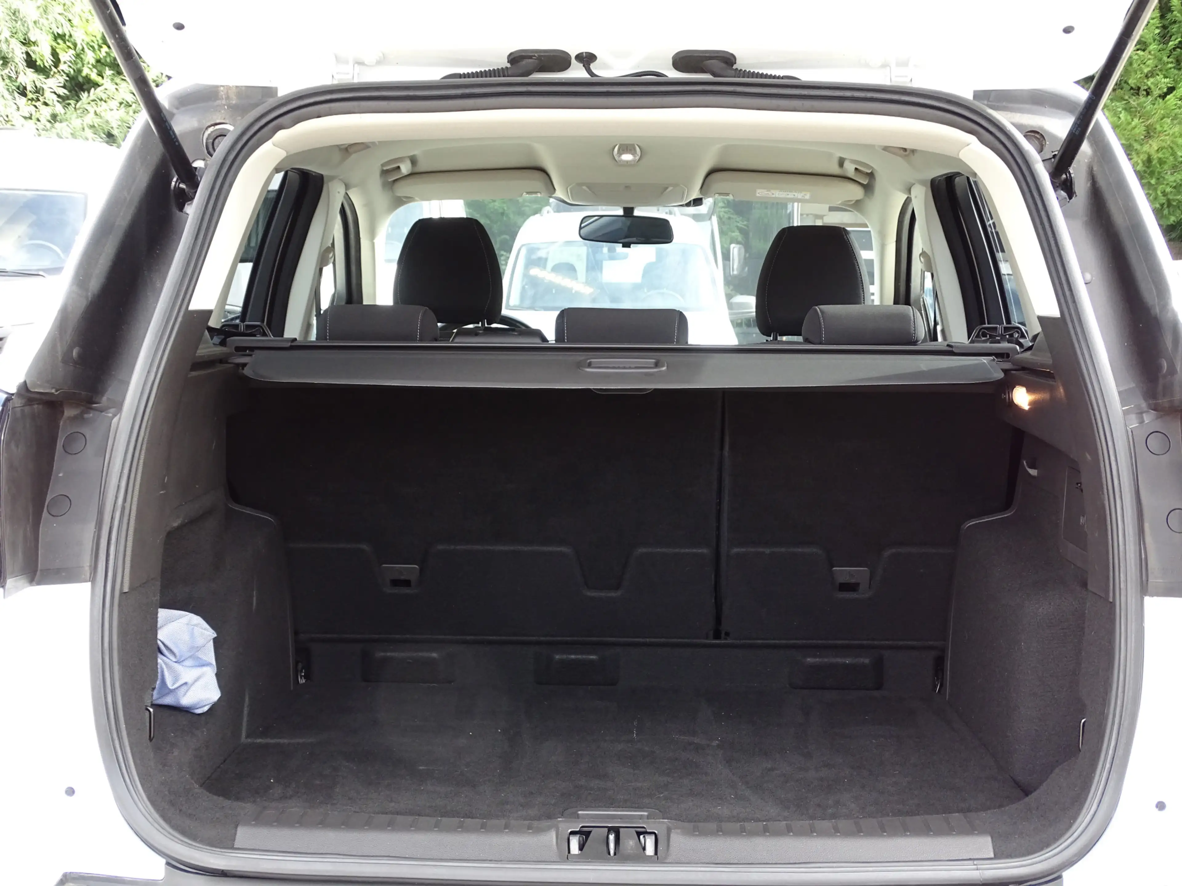 Ford Kuga 1.5 EcoBoost ST Line — photo 9