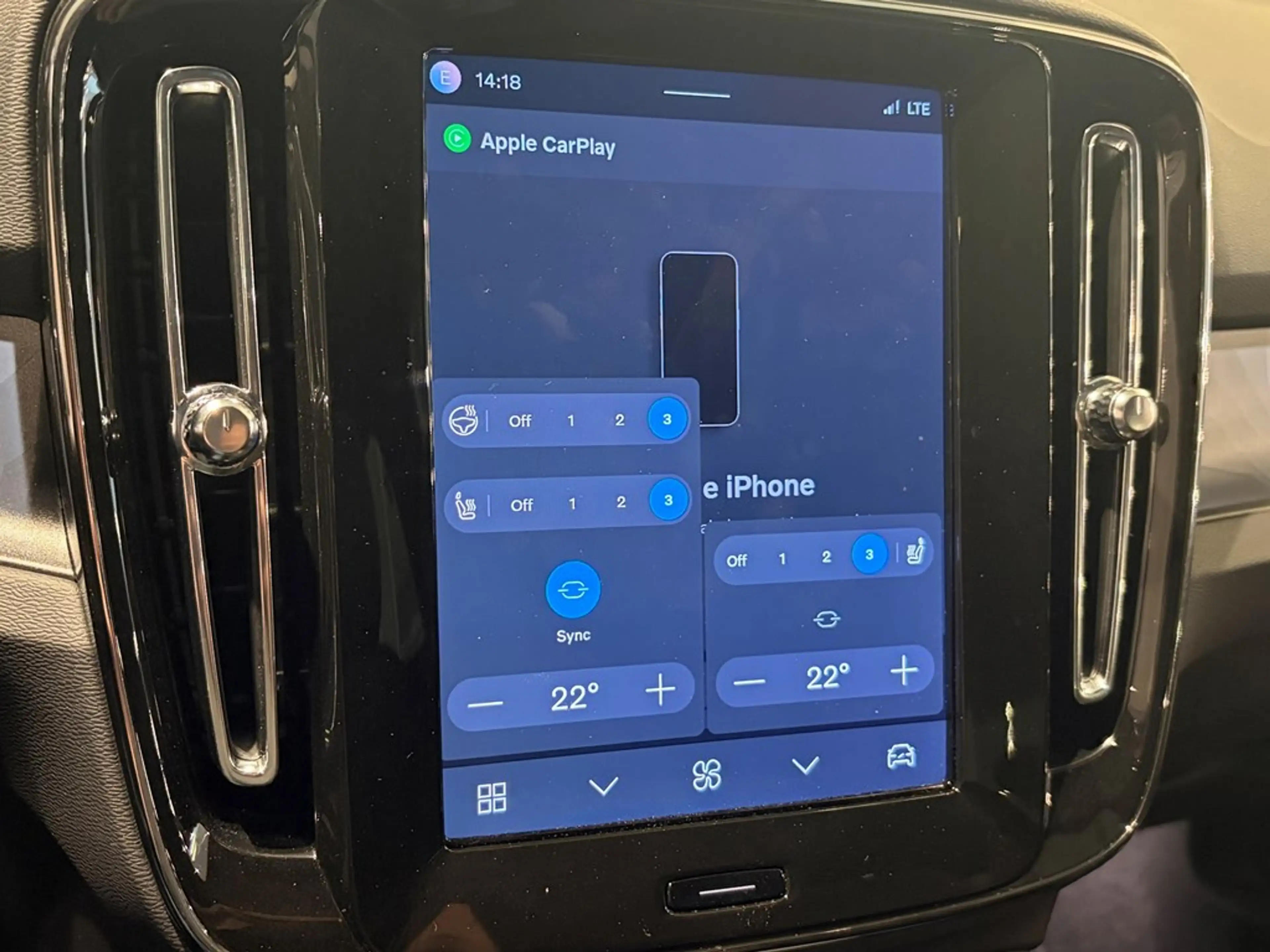Volvo EC40 Recharge Ultra Extended Range — photo 9