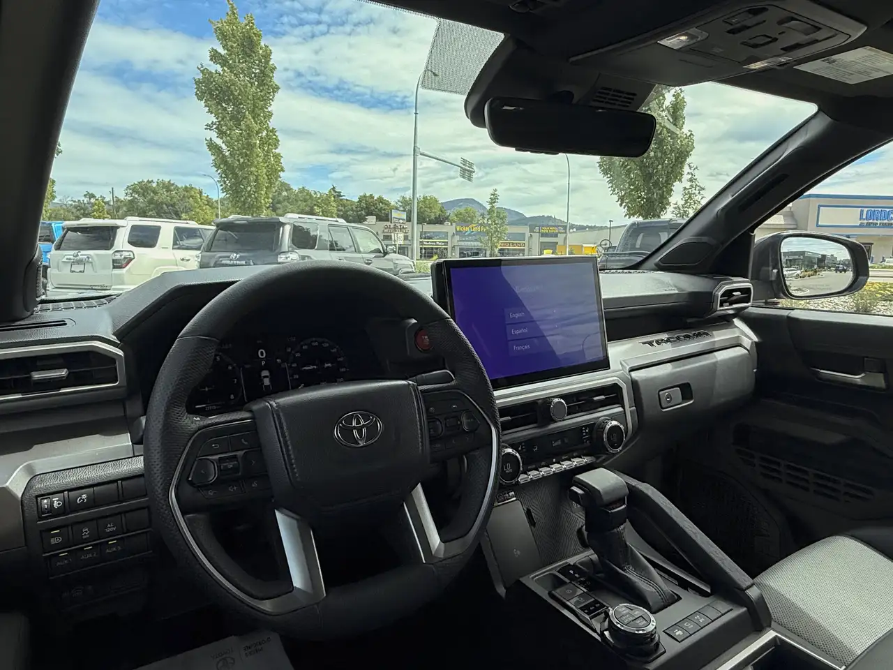 Toyota Tacoma снимка Toyota Tacoma
