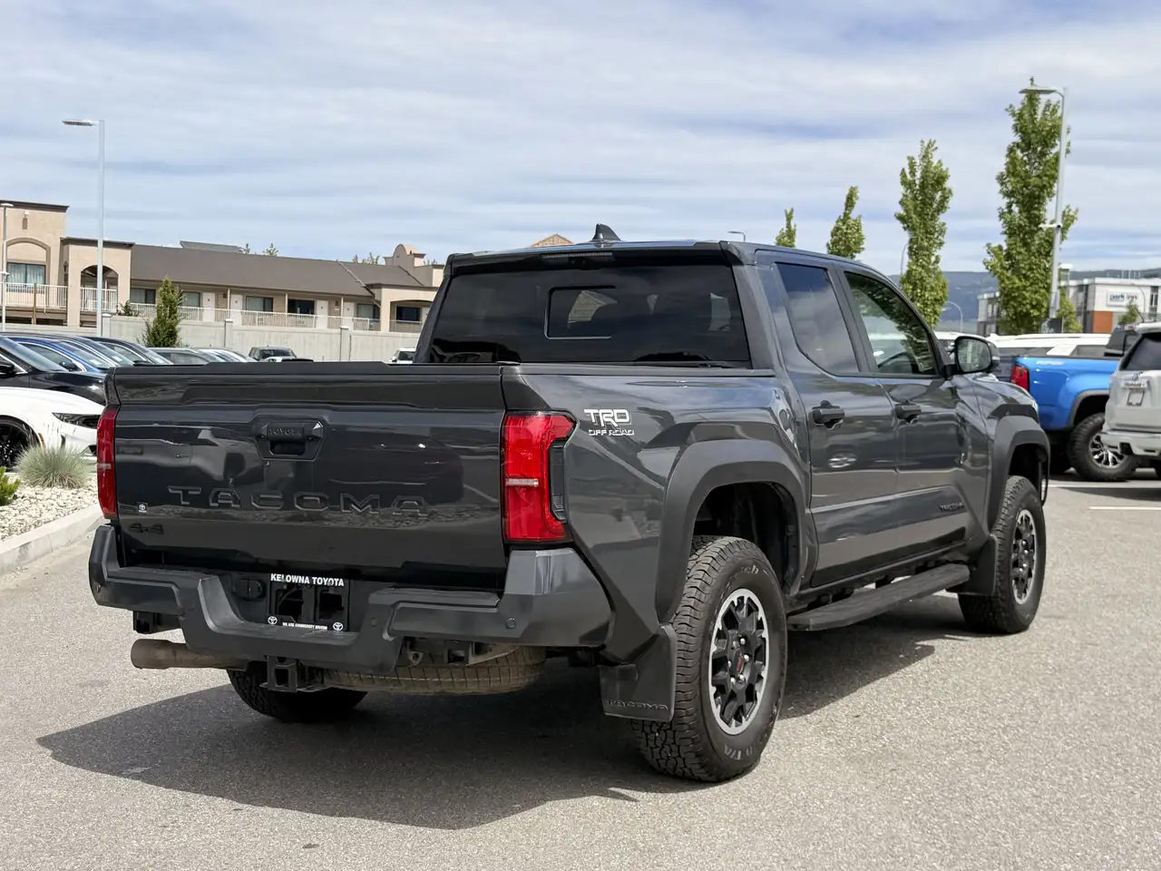 Toyota Tacoma снимка Toyota Tacoma
