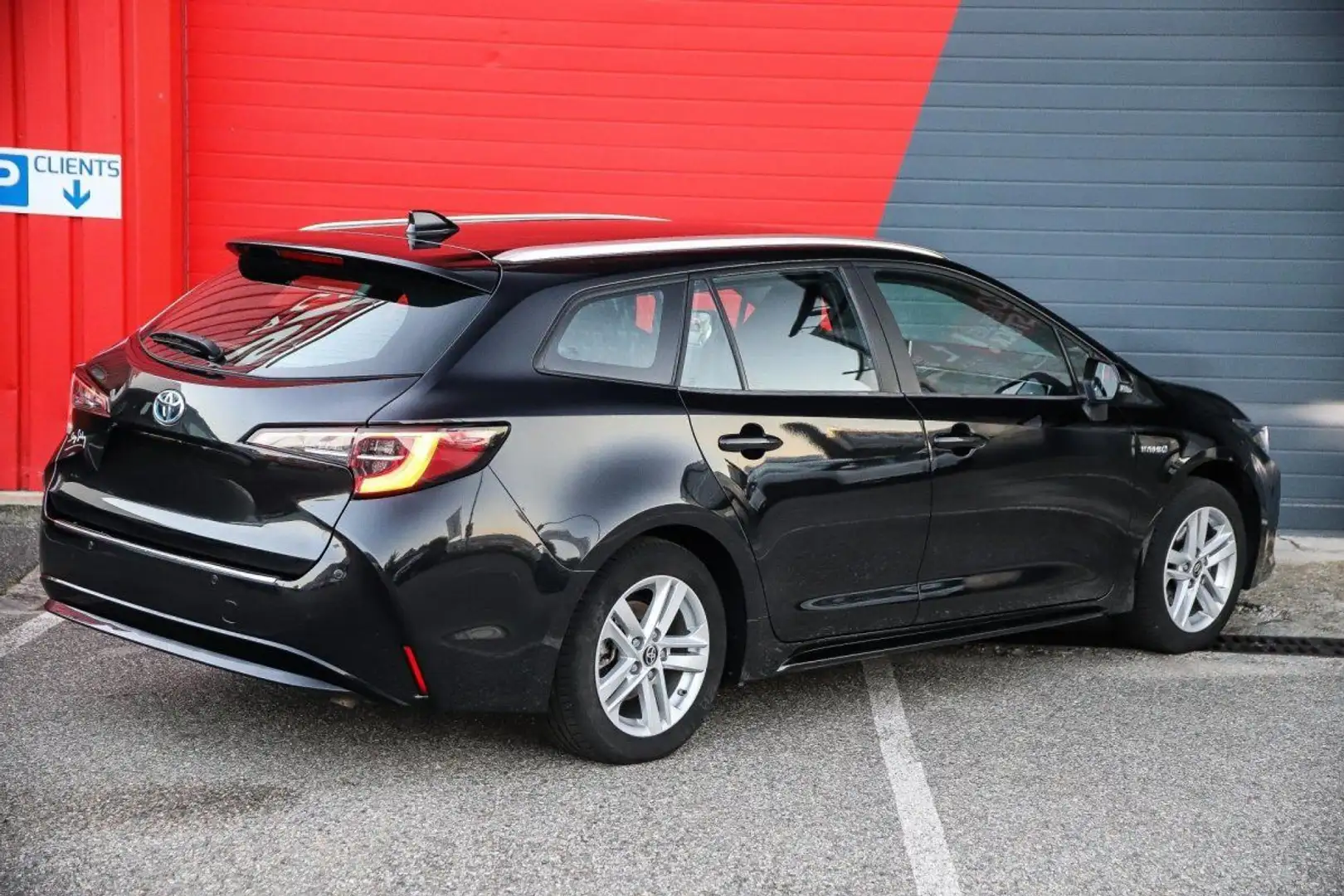Toyota Corolla TOURING SPORT Hybride 122h CVT BREAK Dynamic Busin Noir - 2