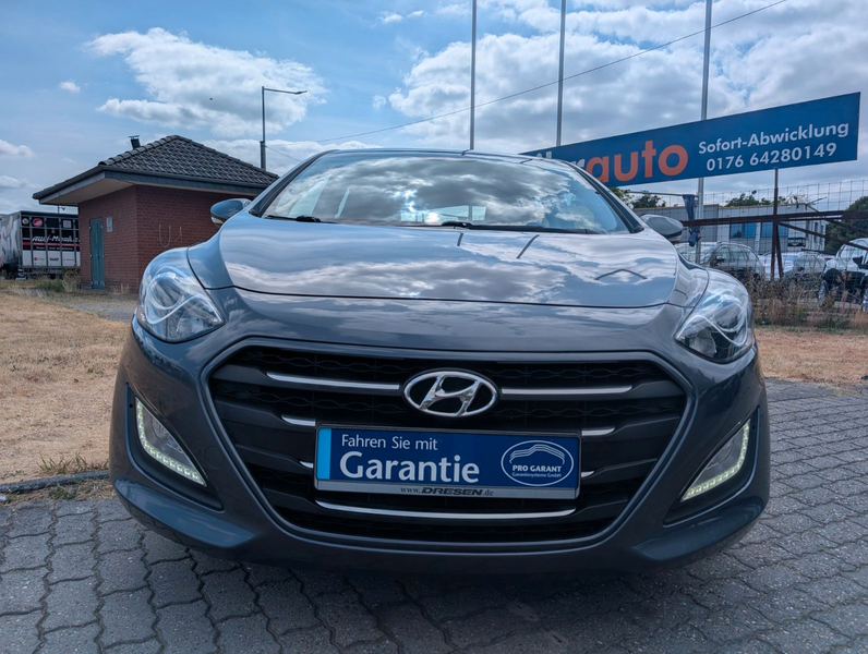 Hyundai i30 blue Trend*1-HAND*KLIMA*KAMERA*PDC*NAVI !! — photo 5