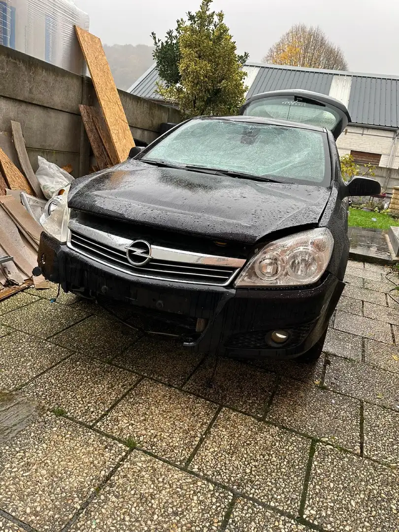 Opel Astra accidenté Zwart - 1