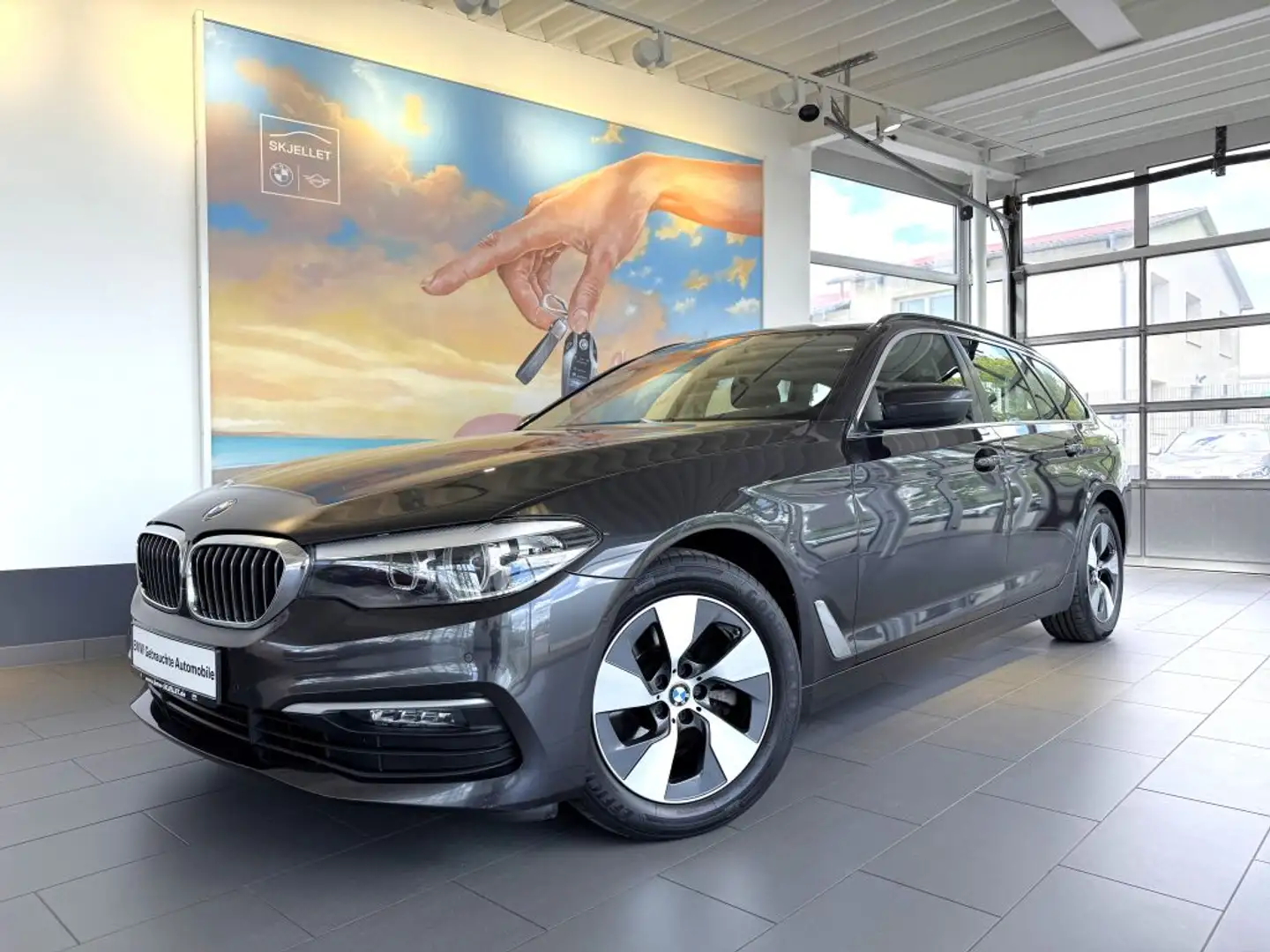 BMW 520 Grigio - 1
