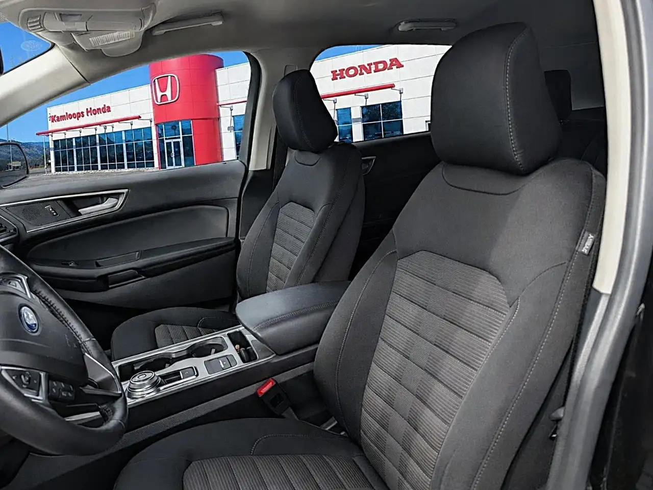 Ford Edge снимка Ford Edge