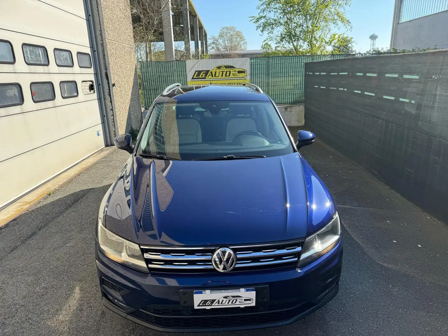 Volkswagen Tiguan Tiguan 2.0 tdi Business 150cv dsg Blu/Azzurro - 2