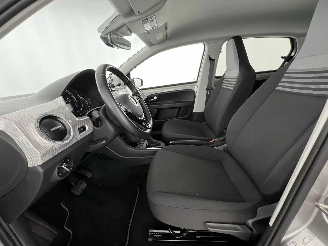 Volkswagen up! e-up! Style Plus*PDCh*SHZ*BTH*uvm 7