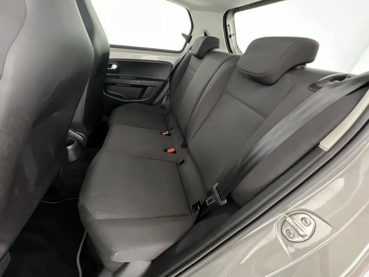 Volkswagen up! e-up! Style Plus*PDCh*SHZ*BTH*uvm 8