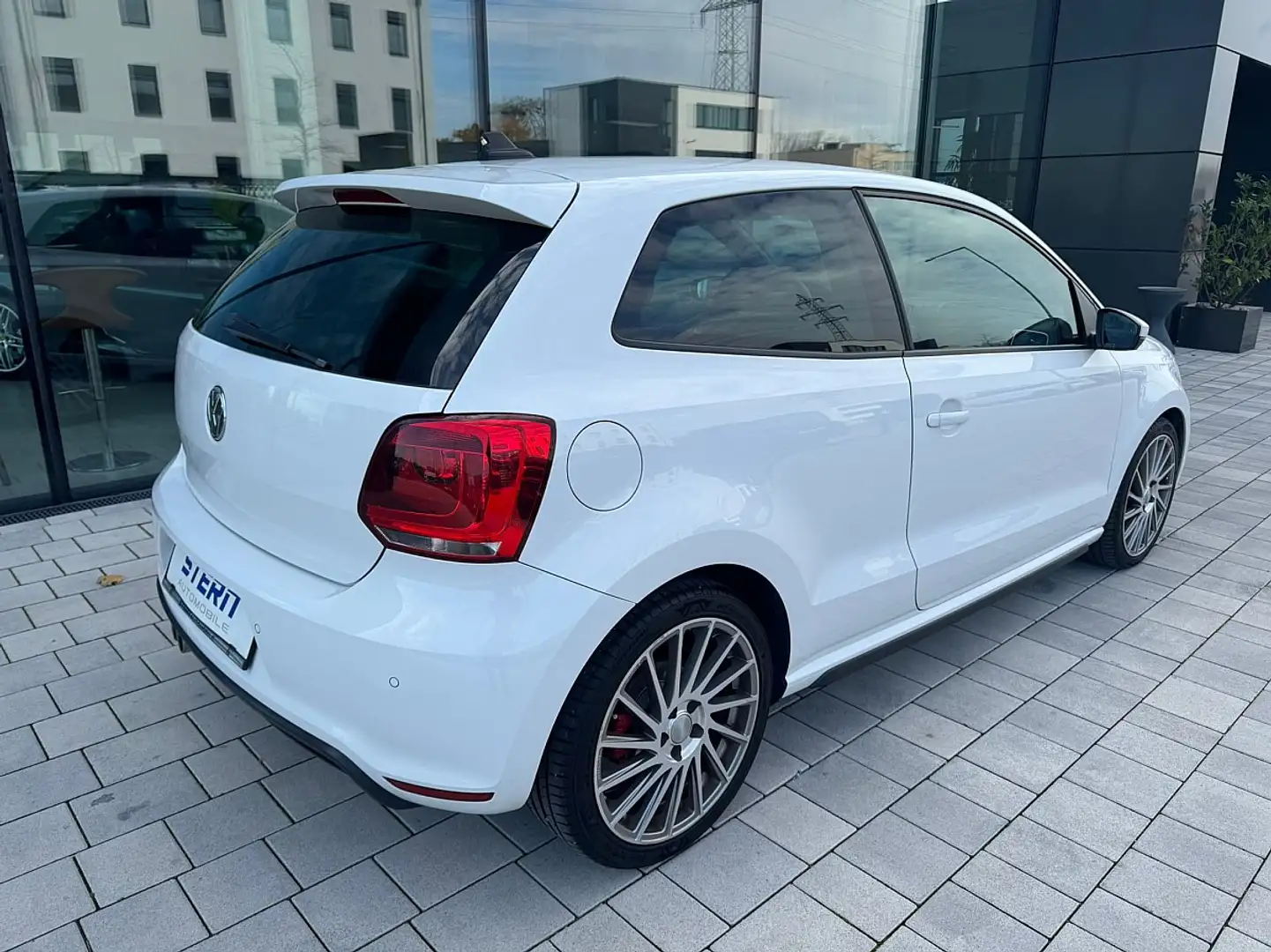 Volkswagen Polo GTI 1,4 DSG *STOFFSITZE* Blanc - 2