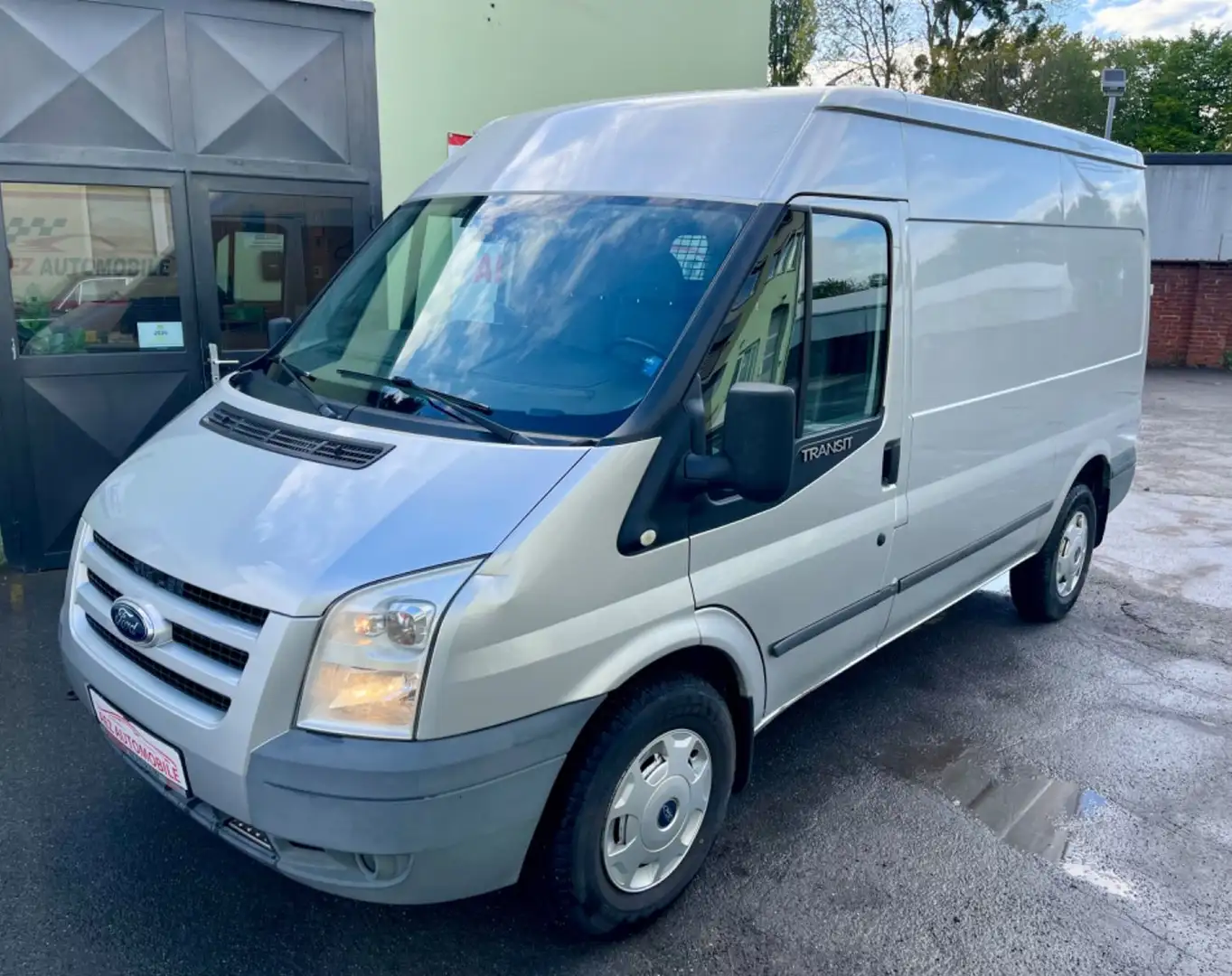 Ford Transit Tourneo 2.4L* Klimaanlage*Neue TÜV* Silber - 1