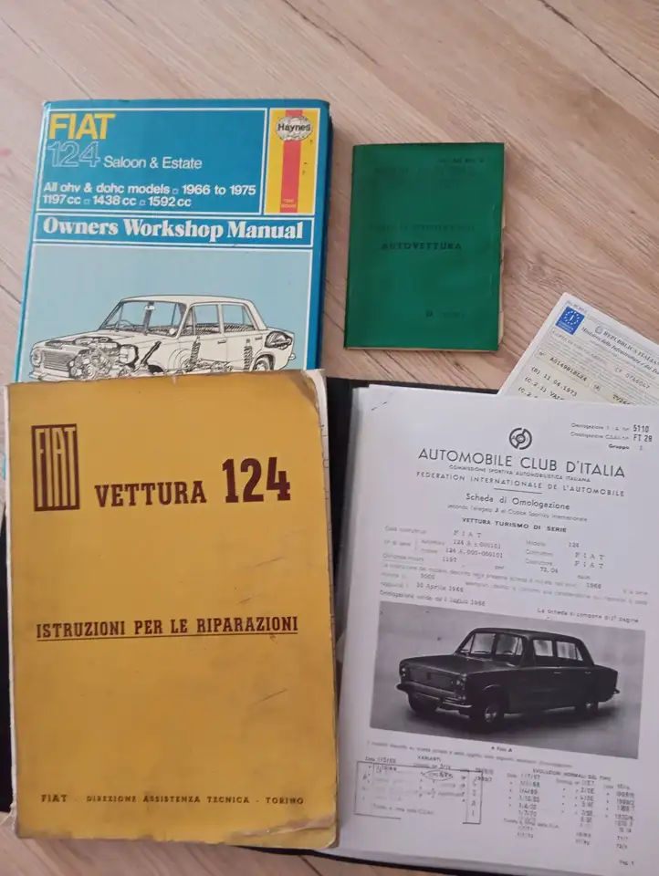 Fiat 124 Coupè berlina, foto 10