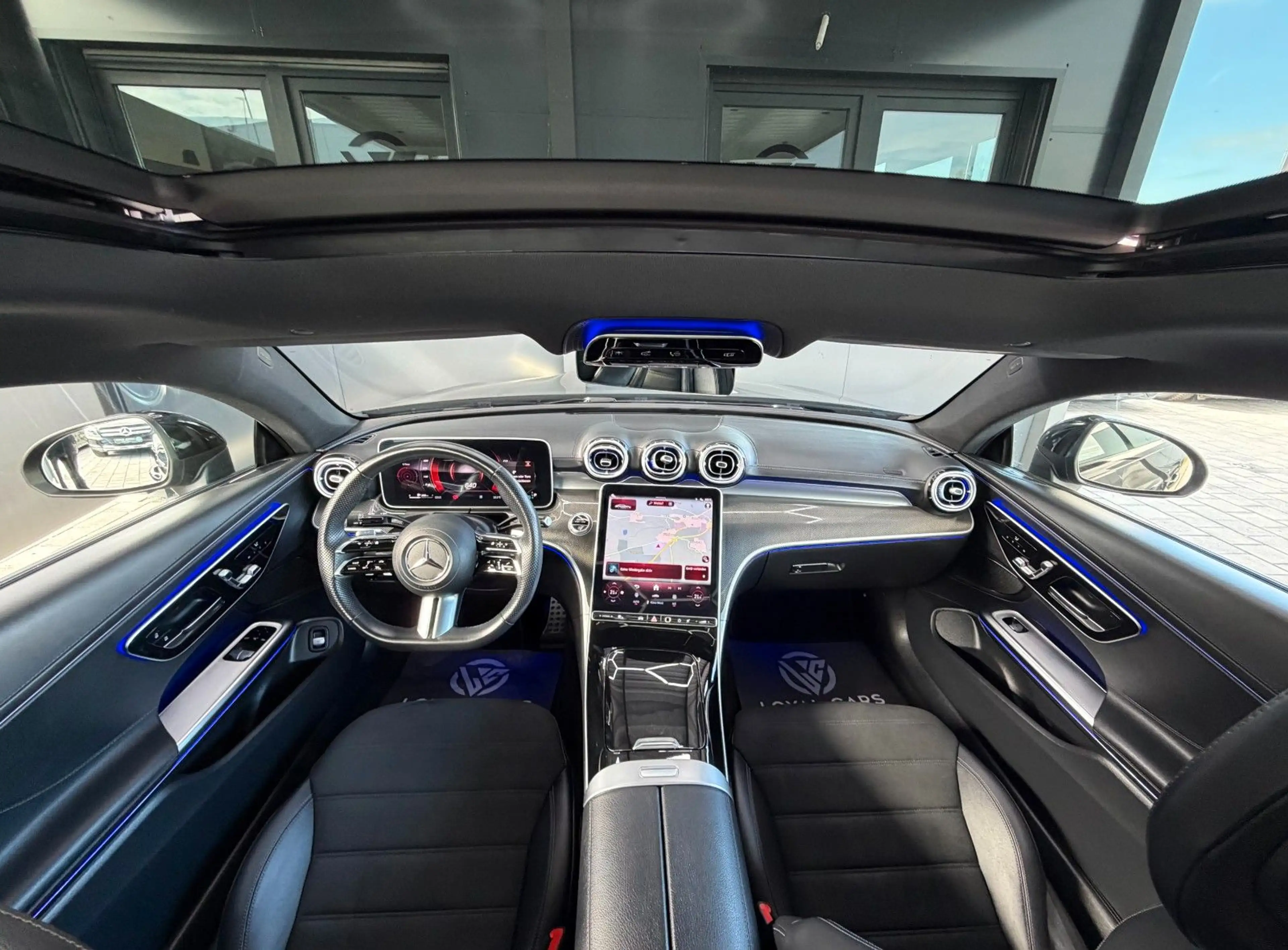 Mercedes-Benz CLE 300 Coupe* 4M AMG Advanced Plus*PANO*MEMO* — photo 3