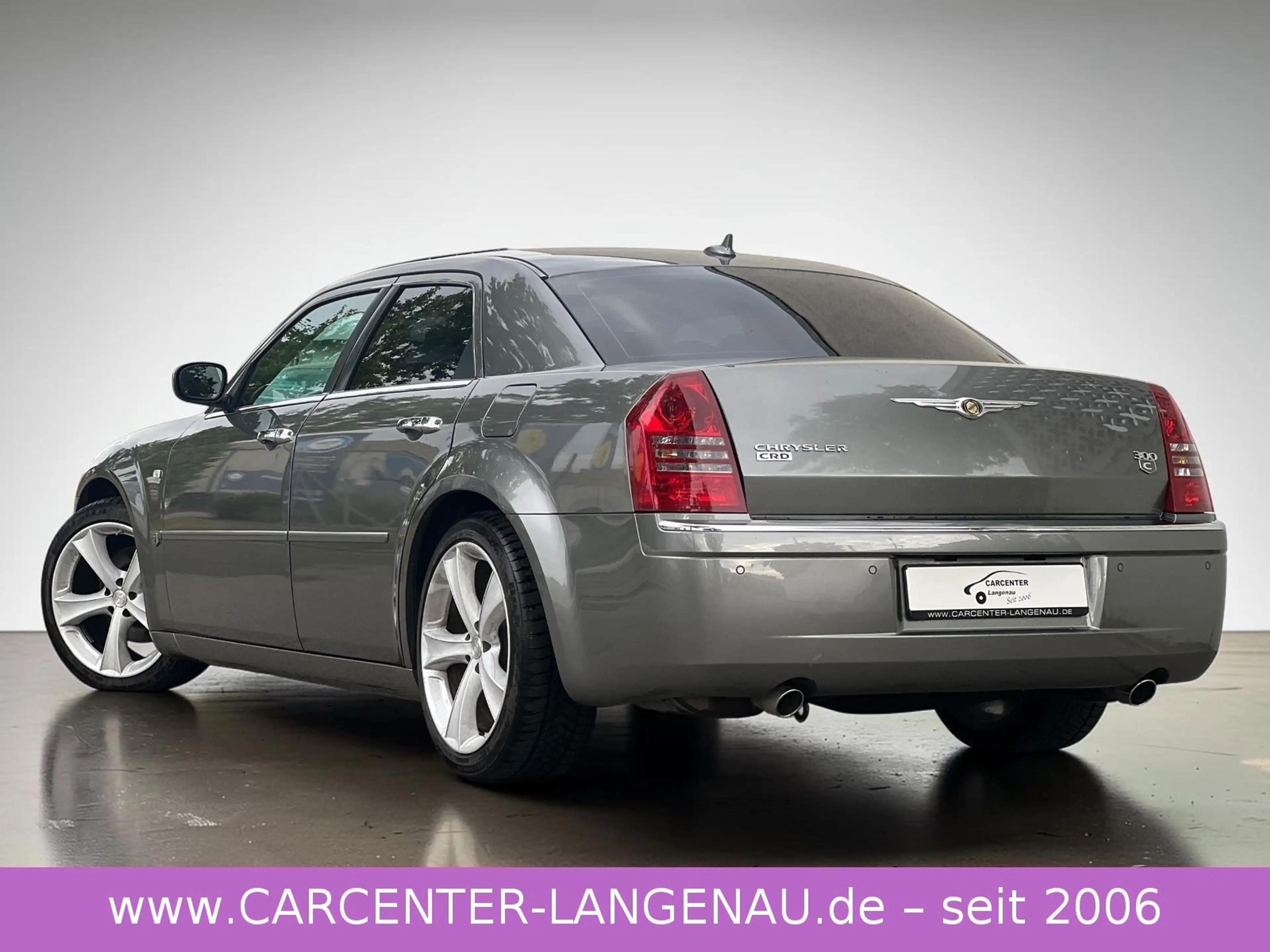 Chrysler 300C 3.0 CRD + TÜV 10.2027 — photo 4