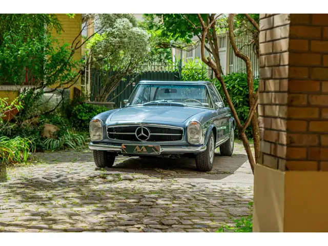 Mercedes-Benz 280 w113 PAGODE