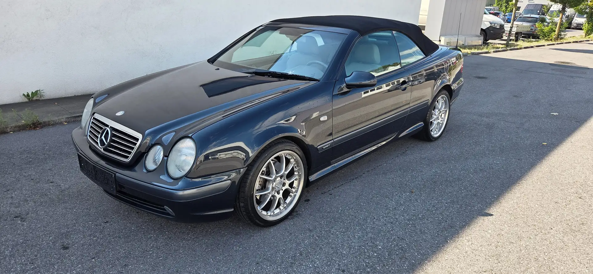 Mercedes-Benz CLK 230 CLK Cabrio 230 Kompressor! Amg Line! Blau - 2