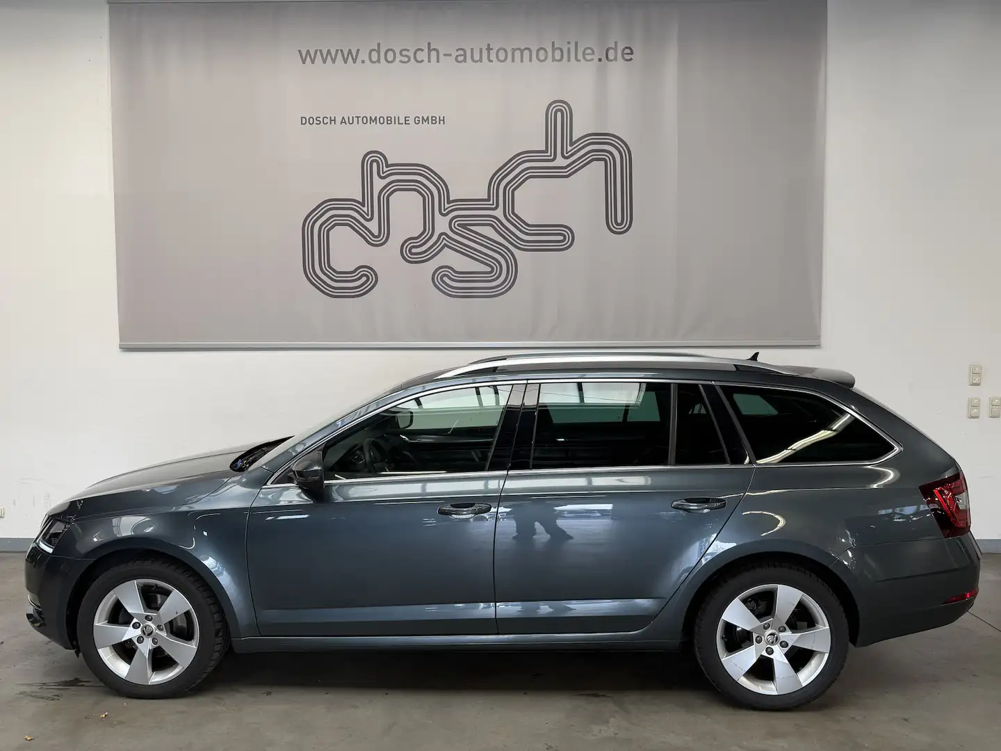Skoda Octavia Premium Edition DSG/NAVI/LED/LEDER/MEMORY Grey - 2