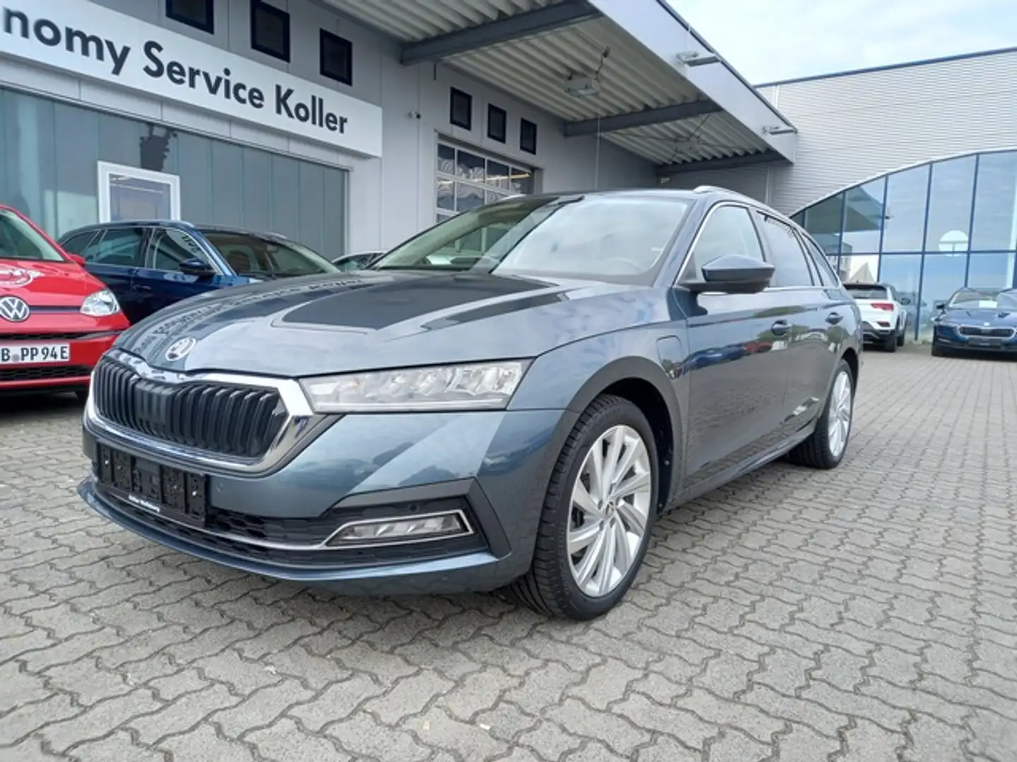 Skoda Octavia Combi 1.4 TSI iV DSG Style Standheizung Grau - 2