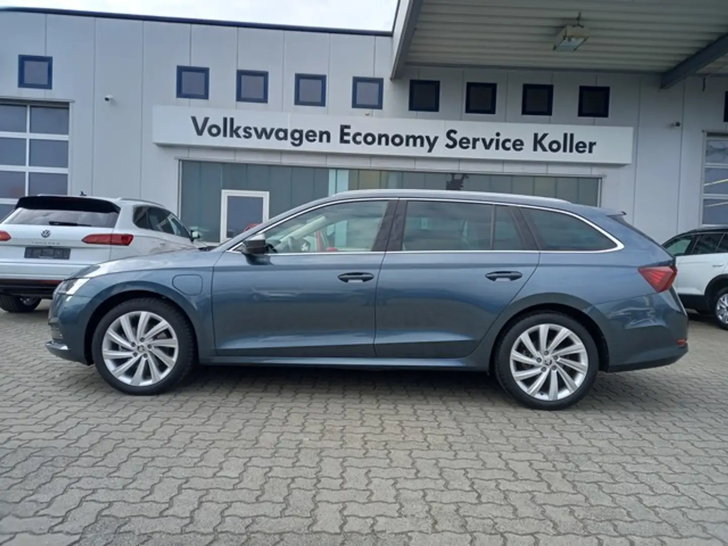 Skoda Octavia Combi 1.4 TSI iV DSG Style Standheizung Grau - 1