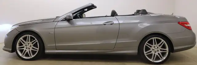 Mercedes-Benz E-Class view 6