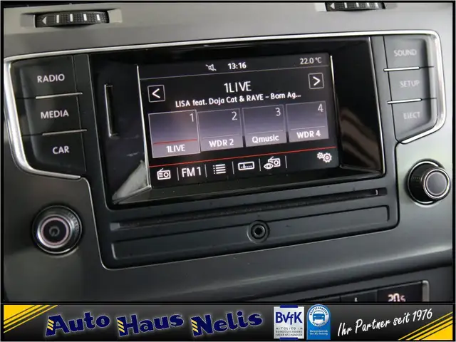 Volkswagen Golf view 13
