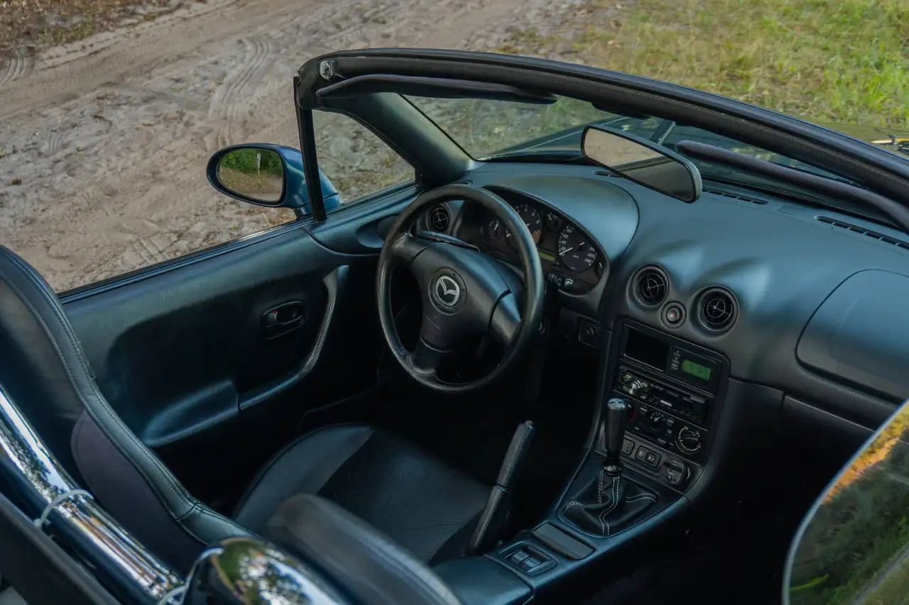 Mazda MX-5 1.6i, foto 6