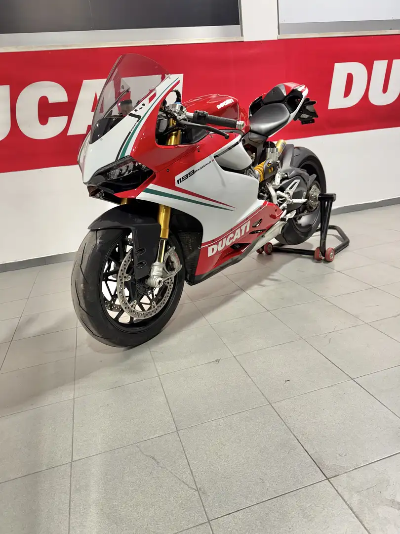 Ducati 1199 Panigale S   TRICOLORE - 1