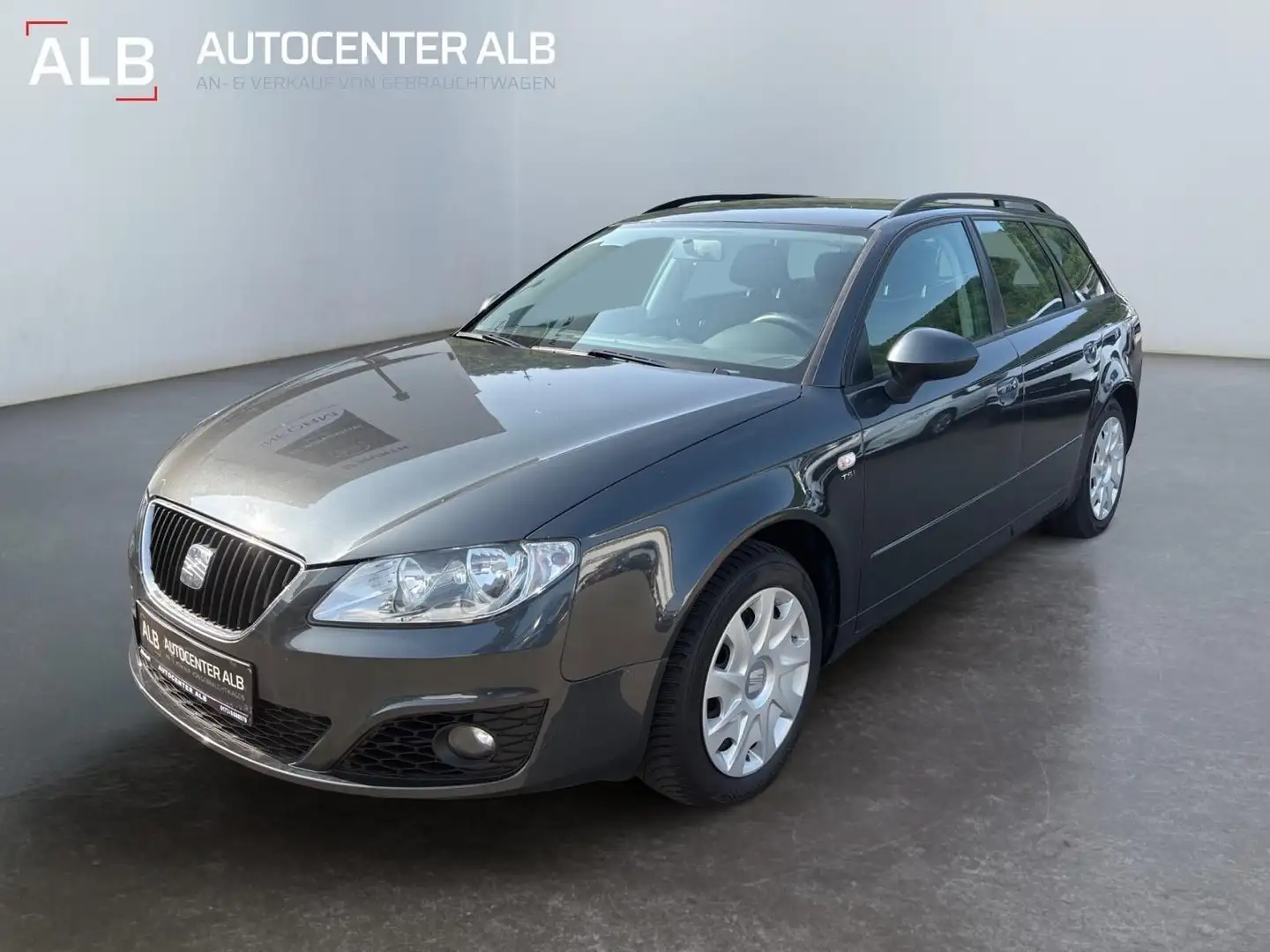 SEAT Exeo ST/2.HAND/KLIMA/AHK/HU NEU/EURO5/ Grau - 1