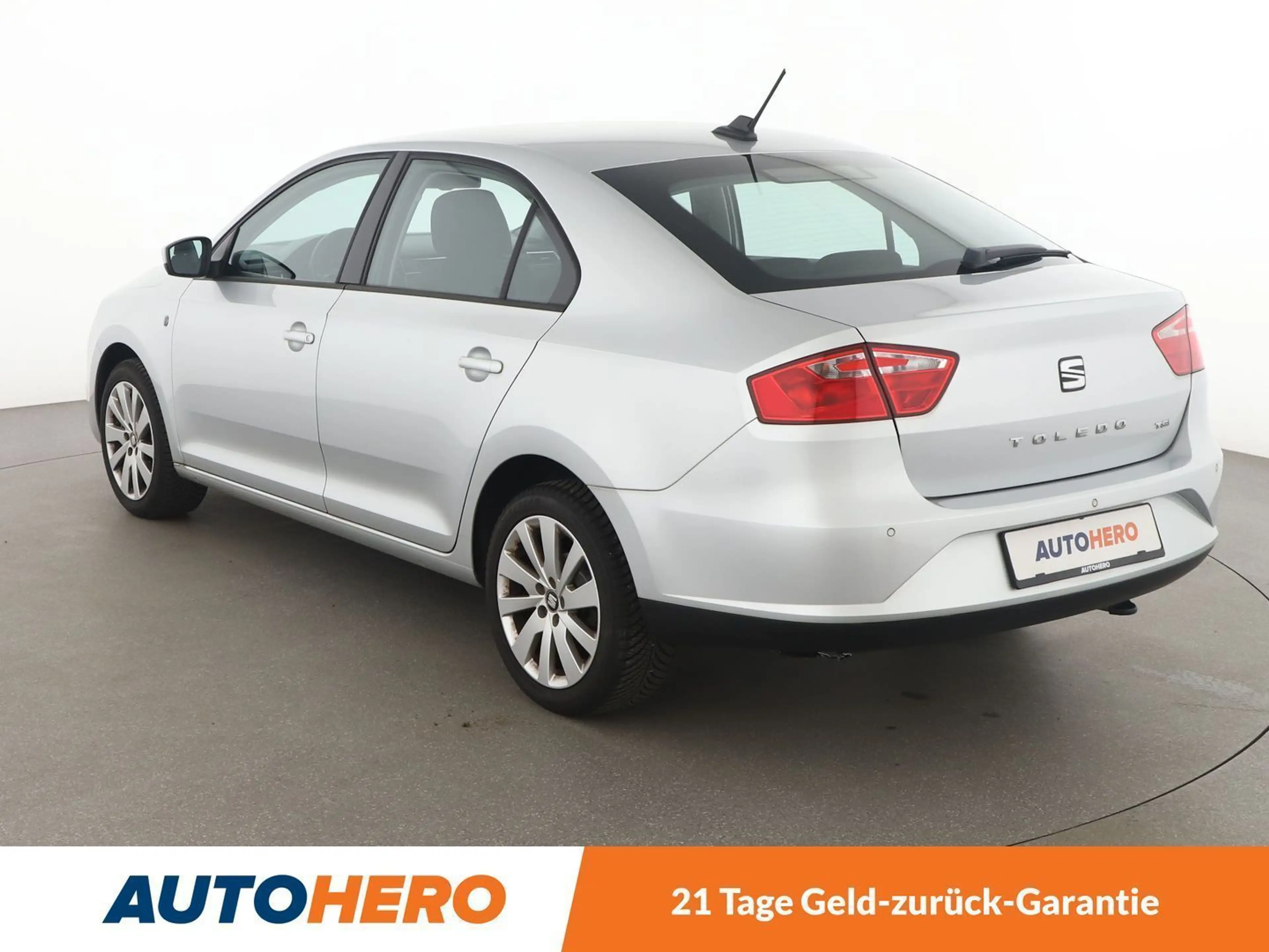 SEAT Toledo 1.2 TSI Style 4You*NAVI*PDC*SHZ*TEMPO*KLIMA* — photo 4