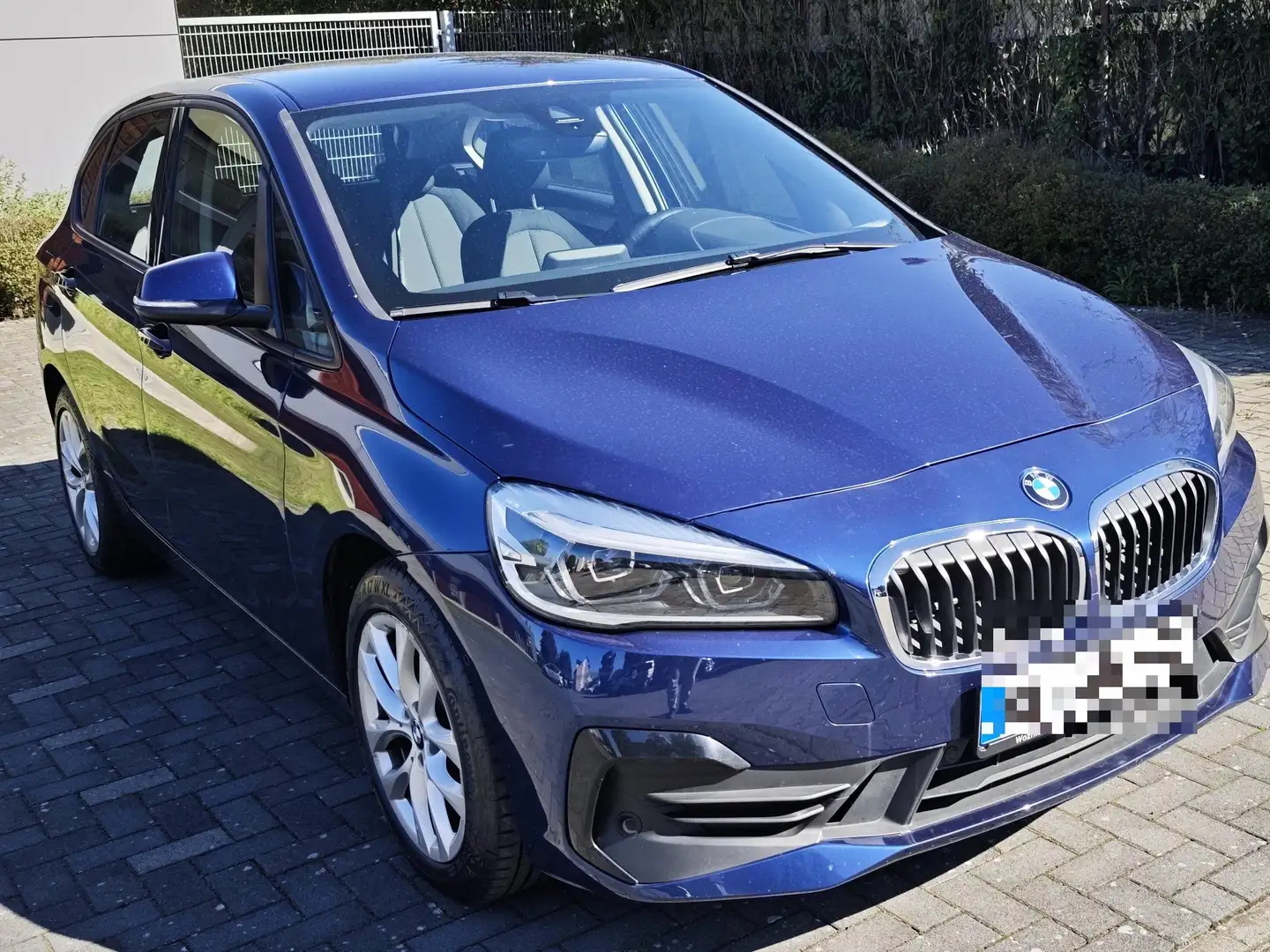 BMW 225 Active Tourer Plug-In-Hybrid 225xe iPerformance Blau - 2