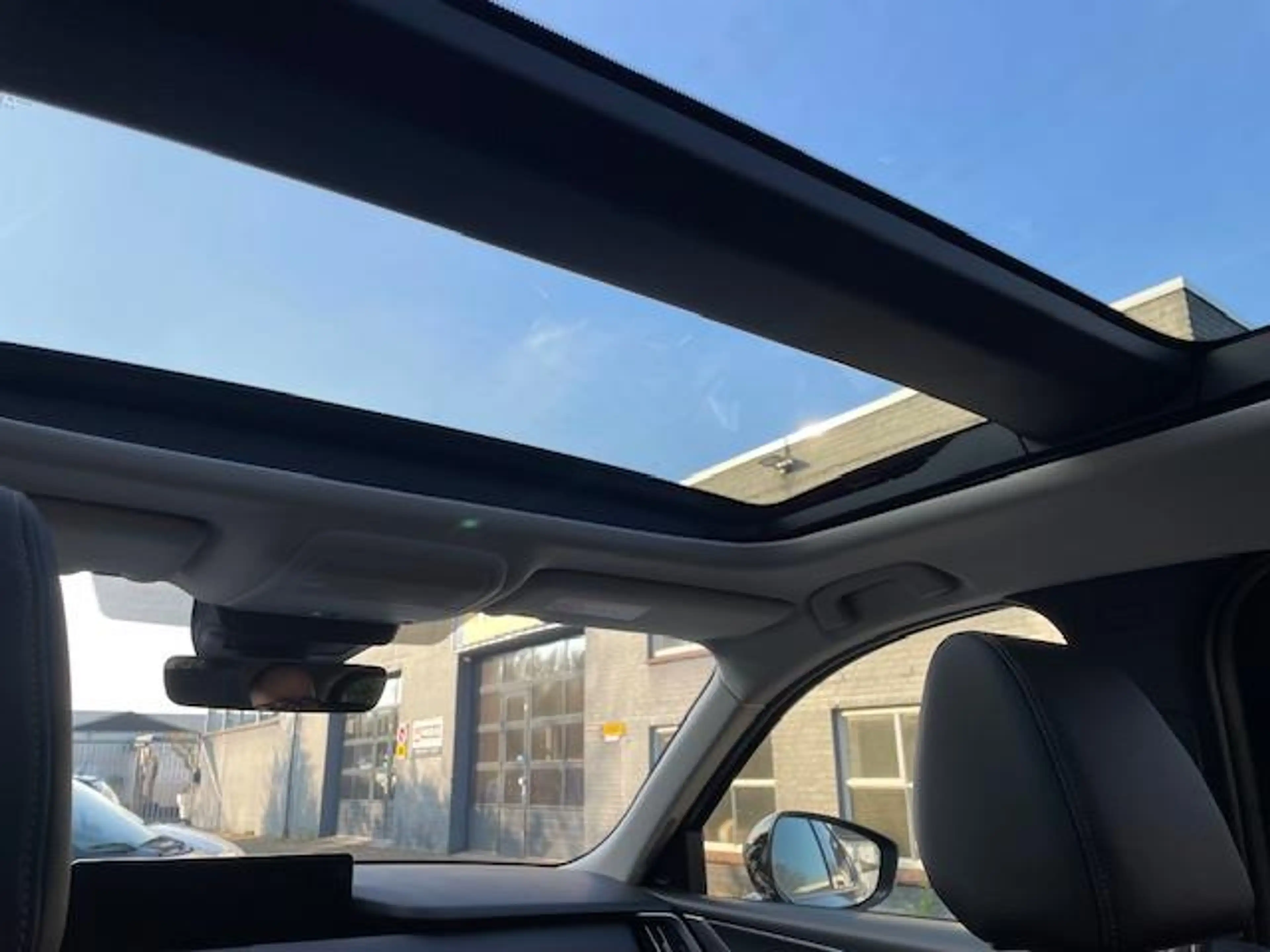 Mazda CX-60 2.5 e-SkyActiv PHEV Homura Plus met trekhaak — photo 11