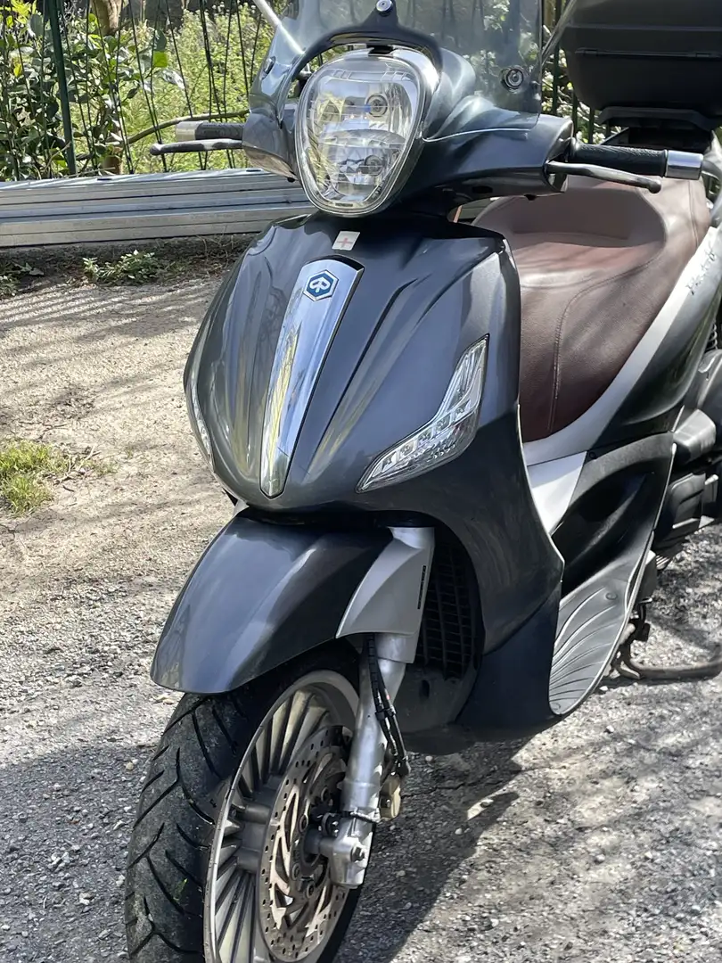 Piaggio Beverly 300 - 2