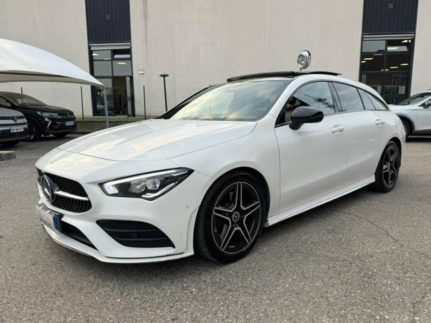 Mercedes-Benz CLA 200 d Automatic Shooting Brake Premium NAVI - TETTO Bianco - 1