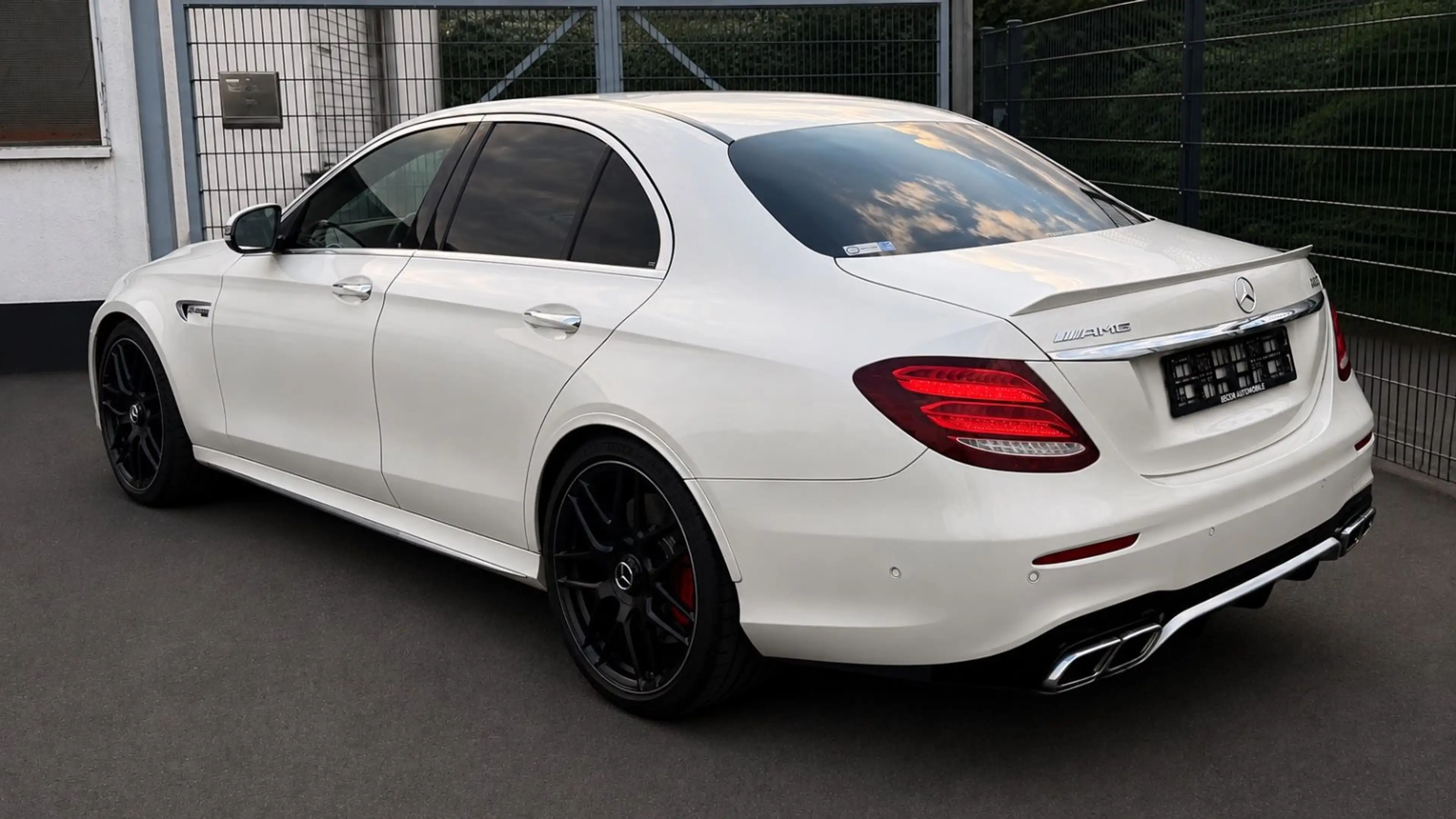 Mercedes-Benz E 63 AMG E63 S AMG*PERFORMANCE ABGSA.*GARANTIE*UNFALLFREI — photo 10
