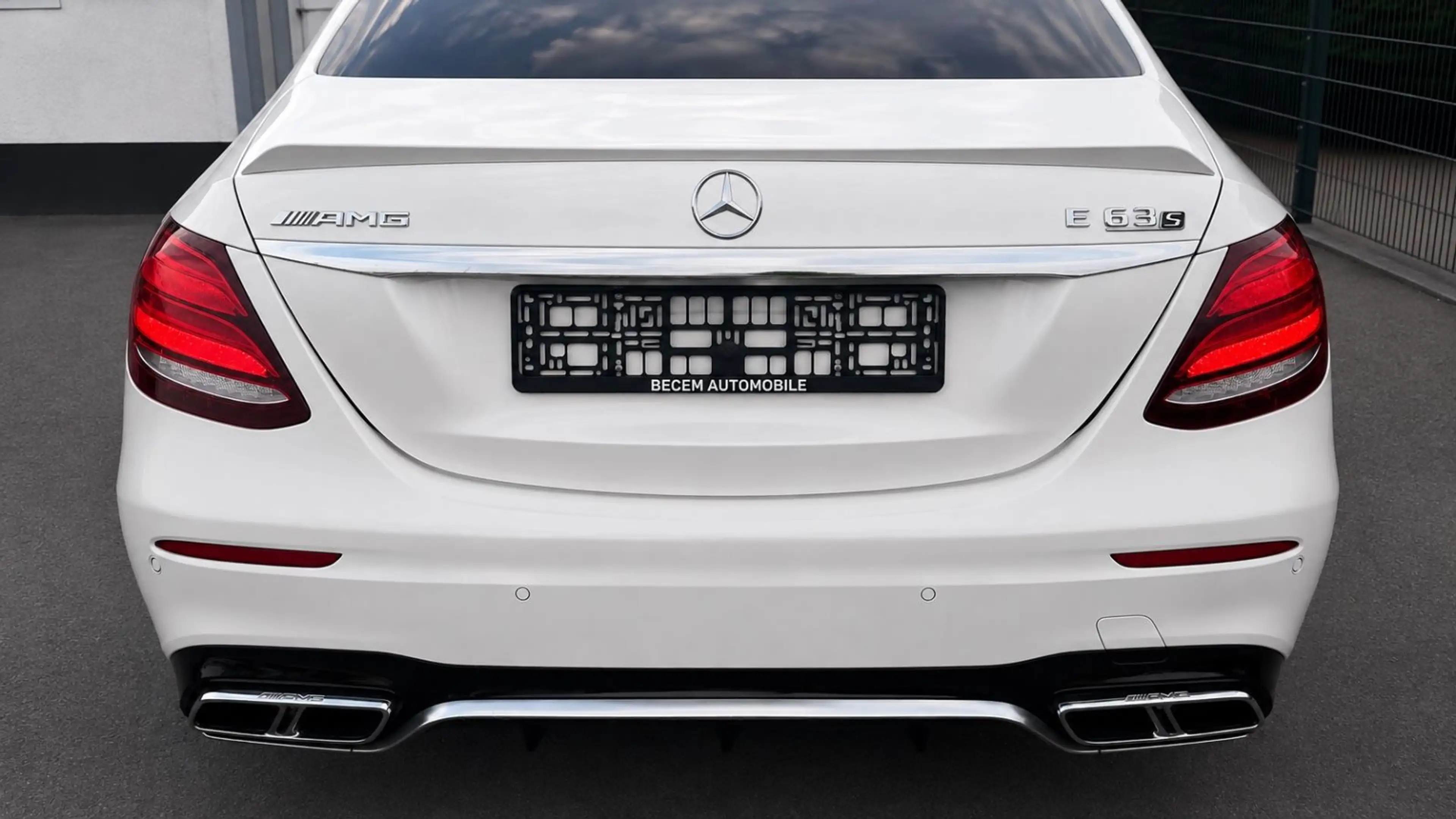 Mercedes-Benz E 63 AMG E63 S AMG*PERFORMANCE ABGSA.*GARANTIE*UNFALLFREI — photo 12
