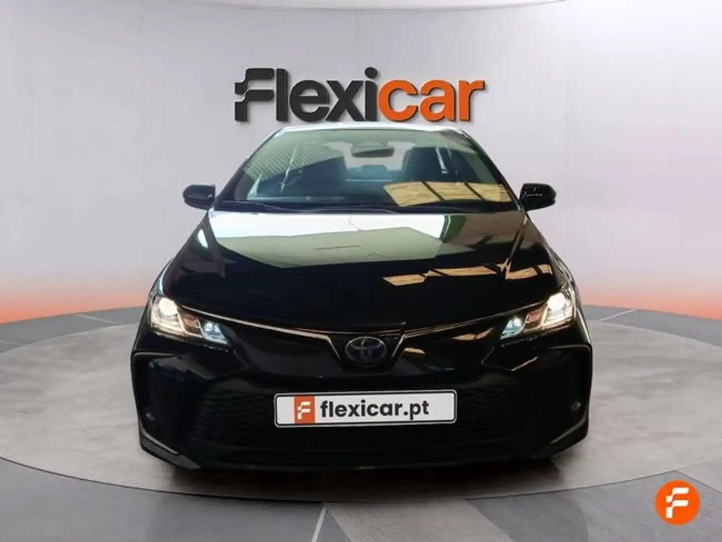 Toyota Corolla Cross Hybrid 1.8 Style Negro - 2