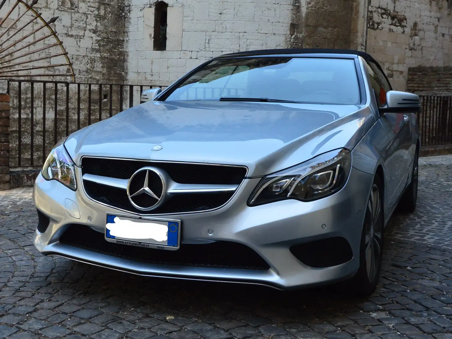 Mercedes-Benz E 250 E Cabrio 250 cdi Premium Argent - 1