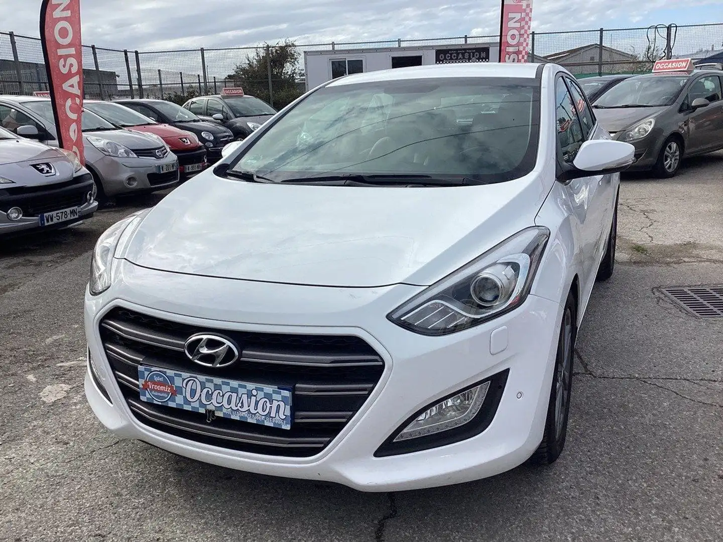 Hyundai i30 SW 1.6 CRDi Premium blue Blanc - 1