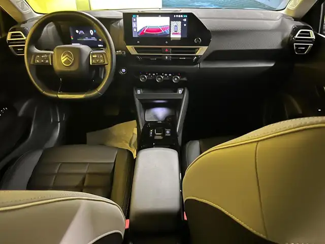 Citroen C4 view 5