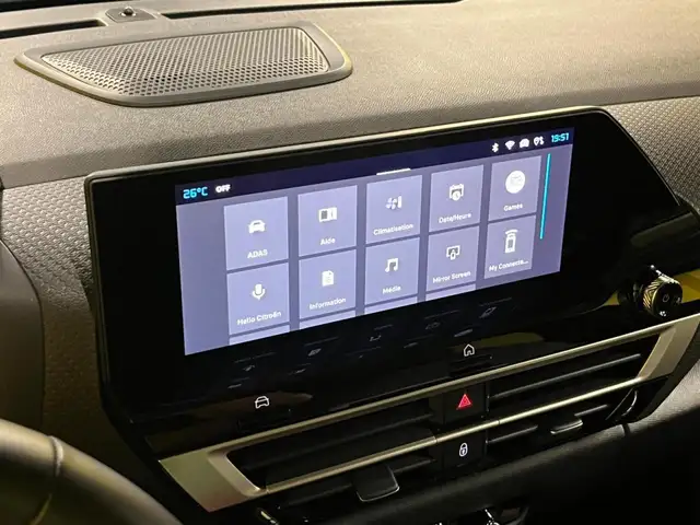Citroen C4 view 11