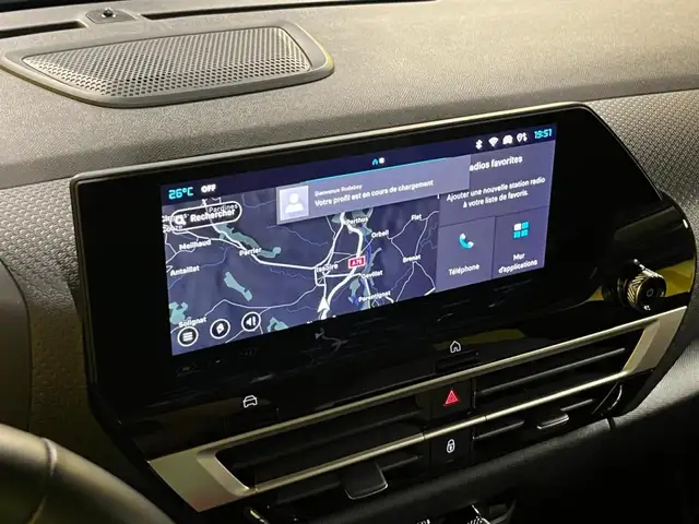 Citroen C4 view 12