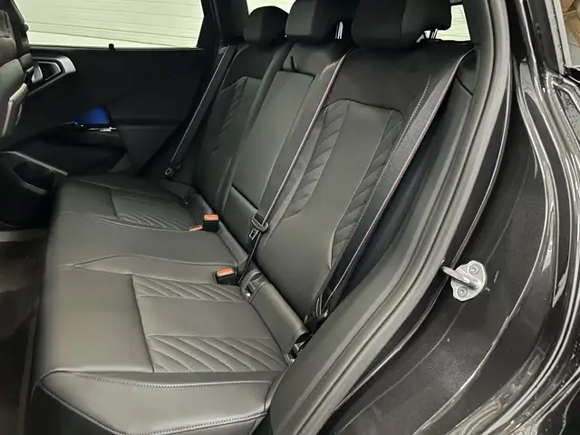 BMW X3 view 14