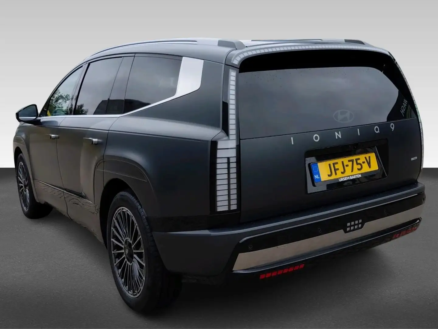 Hyundai IONIQ 9 Lounge AWD+ 7p. 110.3 kWh Gri - 2