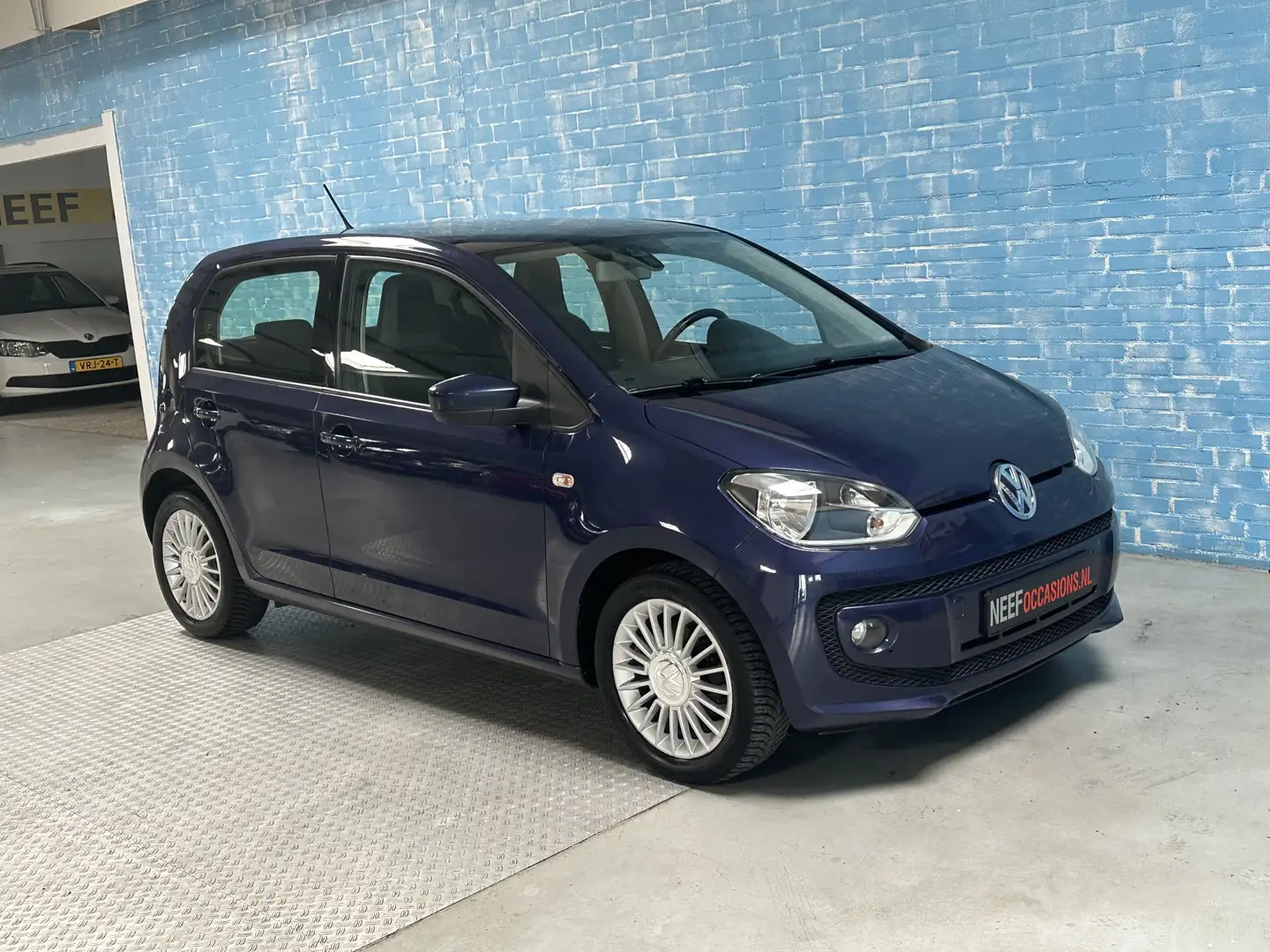 Volkswagen up! 1.0 move up! BlueMotion AIRCO CRUISE STOELVRM ISOF Blauw - 2